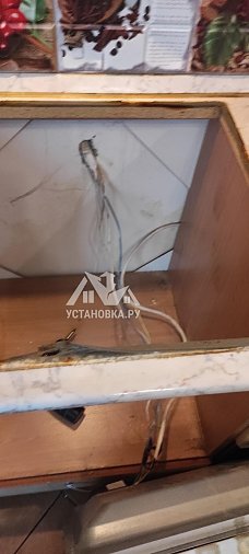 Установить встраиваемую электрическую панель