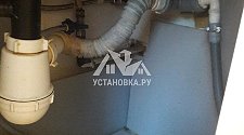 Установить новую отдельно стоящую на кухне под столешницей под стиральную машину Indesit