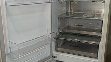 Перенавесить двери холодильника