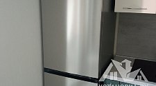 Перенавесить двери холодильника