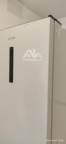 Перевесить двери на холодильнике