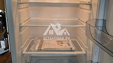 Установить отдельностоящий новый холодильник Атлант