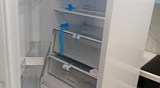 Перенавесить двери холодильника