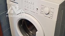 Установить отдельно стоящую стиральную машину ATLANT 60У108 в ванной комнате