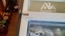 Перенавесить двери холодильника
