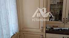 Установить холодильник