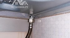 Установить встраиваемую газовую варочную панель, встраиваемый электрический духовой шкаф