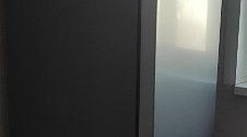Установить новый отдельностоящий холодильник Side by Side