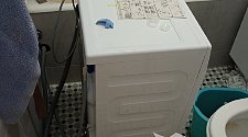 Установить новую отдельно стоящую стиральную машину
