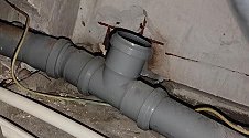 Установить и подключить стиральную машину
