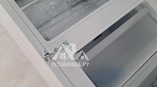 Перевесить двери на холодильнике