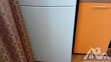 Перенавесить двери холодильника