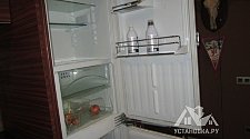 Демонтировать встроенный холодильник из кухонного гарнитура