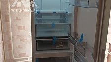 Перенавесить двери холодильника