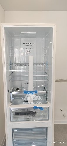Перевесить двери на холодильнике