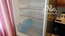 Перевесить двери на холодильнике