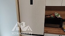 Перенавесить двери холодильника