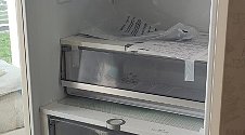 Перенавесить двери холодильника