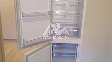 Установить отдельно стоящую в ванной комнате новую стиральную машину Beko