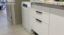 Установить новую отдельно стоящую посудомоечную машину Bosch SMS45DW10Q