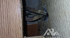 Установить встраиваемую электрическую панель и встраиваемый духовой шкаф
