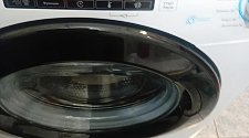 Установить стиральную машину и перенавесить двери холодильника