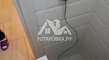 Установить отдельностоящую стиральную машину Candy AQUA 2D1140-07 в ванной комнате