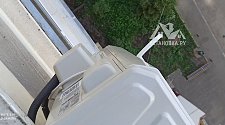 Установить кондиционер (5000-11000 BTU)на балконный парапет