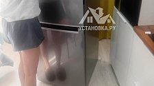 Перенавесить двери холодильника