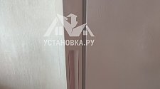 Перенавесить двери холодильника