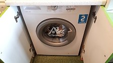 Установить отдельностоящую стиральную машину BEKO WRS54P1BSW на кухне