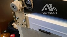 Перенавесить двери холодильника