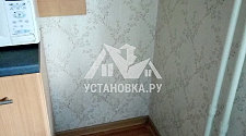 Установить двухкамерный бытовой холодильник