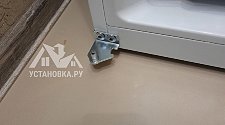 Перевесить двери на новом отдельностоящем холодильнике 