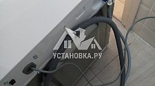 Установить отдельностоящую стиральную машину Candy AQUA 2D1140-07 в ванной комнате