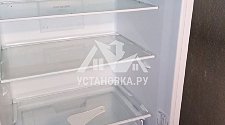 Перенавешивание дверей холодильника без электронного блока управления.