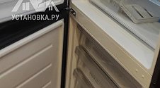 Перенавесить двери холодильника