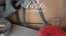 Установить/подключить посудомоечной машину