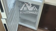 Перенавесить двери холодильника