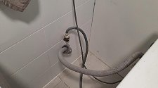 Установить новую отдельно стоящую стиральную машину
