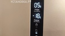 Перевесить двери на новом холодильнике Haier C4F640CGGU1