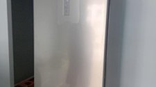 Перенавесить двери холодильника