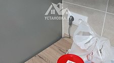 Перевесить двери на холодильнике