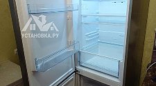 Перенавесить двери холодильника