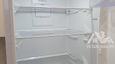 Установить стиральную машину и холодильник