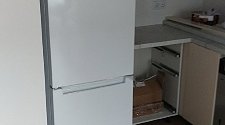 Перенавесить двери холодильника