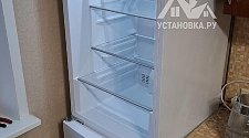 Перенавесить двери холодильника