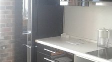 Перевесить двери на холодильнике Hotpoint-Ariston HF 9201 B RO