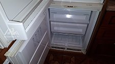 Установить встроенный холодильник Bosch KIV38X20RU