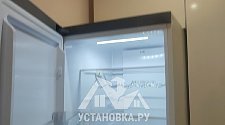 Перенавесить двери холодильника